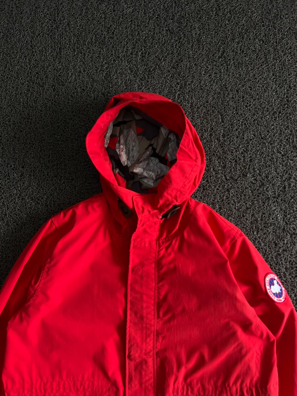 Vintage Red Hooded Utility Jacket ⚠️ Small Stains
