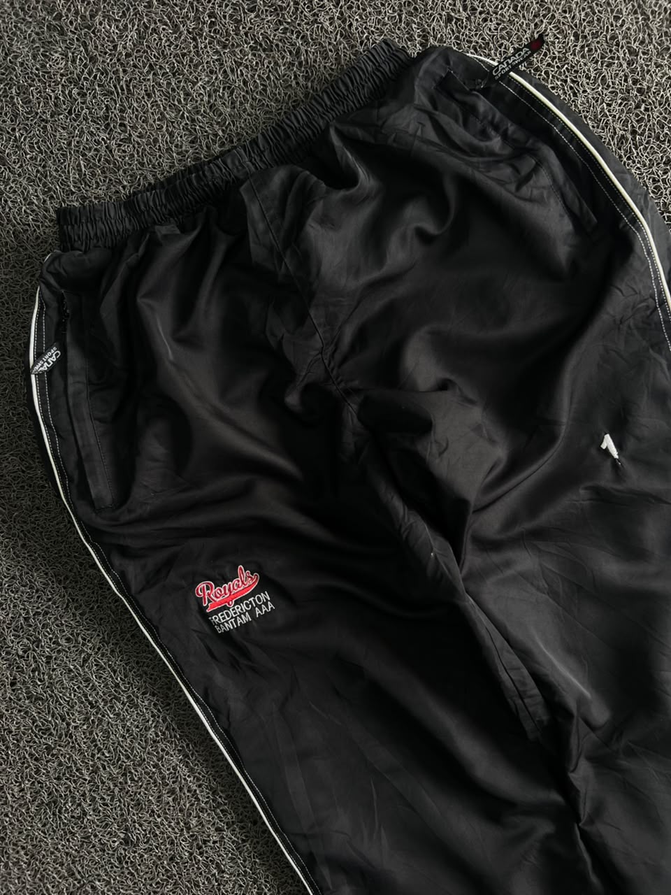 Vintage Black Track Pants with White Side Stripes – Thriftwear