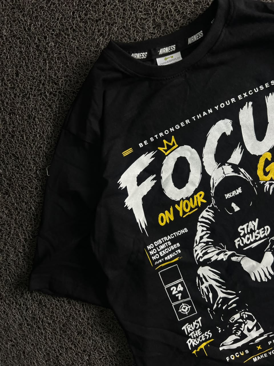 Black “Focus on Your Goals” Motivational Graphic T-Shirt