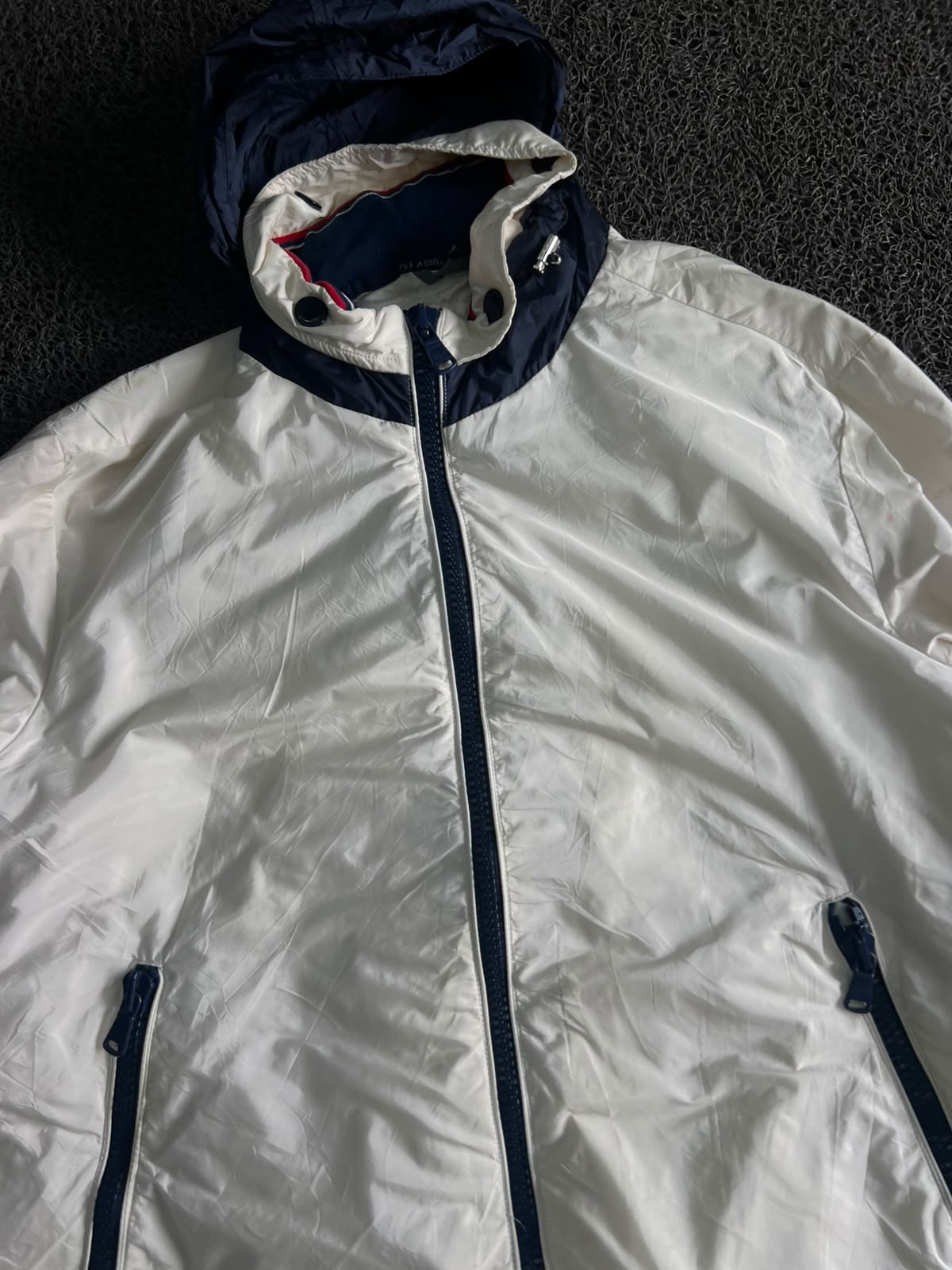 Vintage Hooded Windbreaker Jacket |  Lightweight Full-Zip Outdoor Jacket