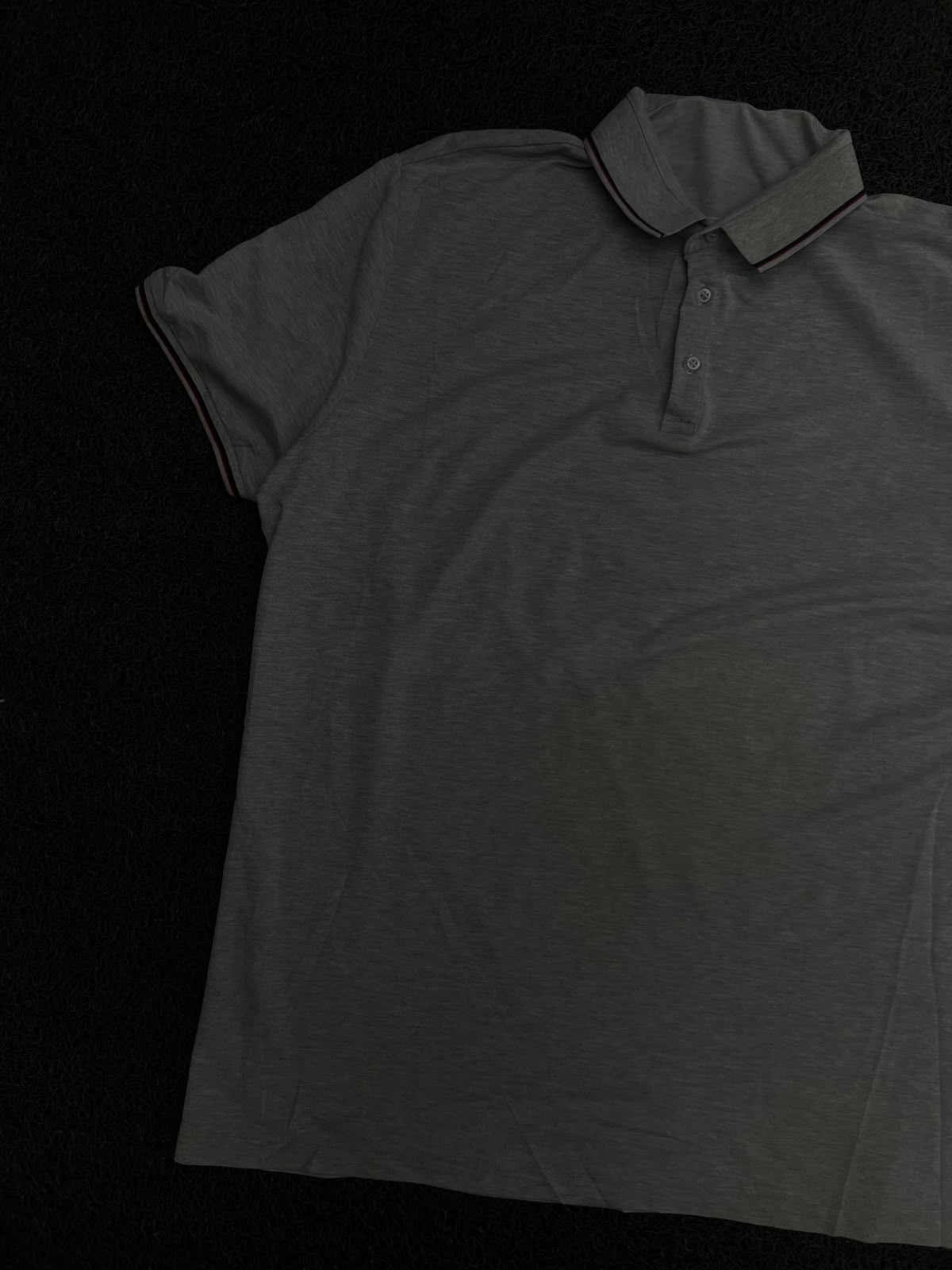 Plain Polo T-Shirt with Contrast Piping – Short Sleeve