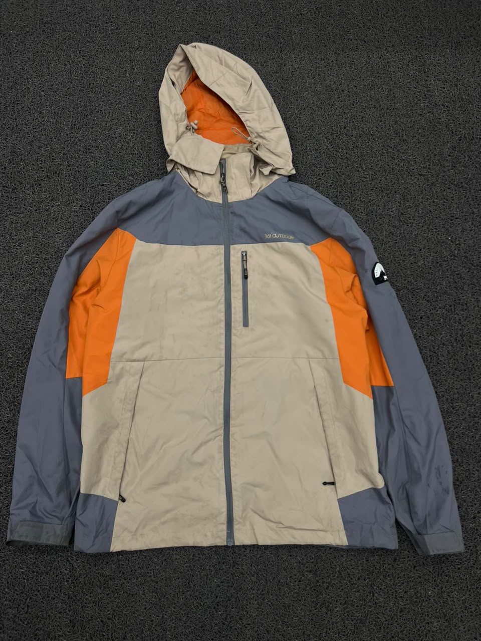361 Outdoor Colorblock Hooded Waterproof Hiking Jacket