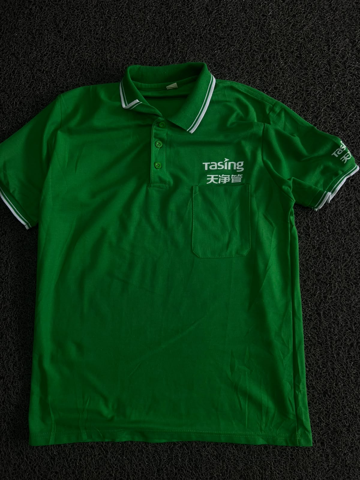 Green Contrast Collar Polo T-Shirt with Chest Pocket