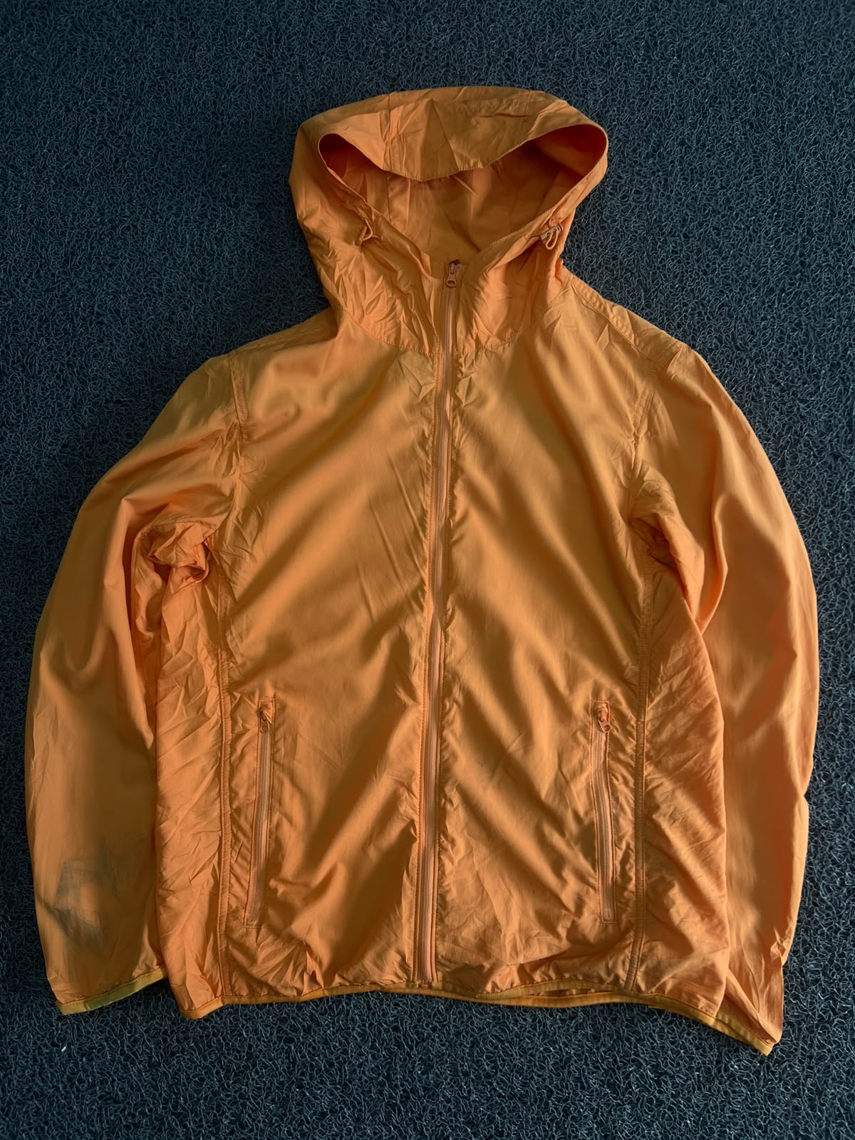 Vintage Hooded Full-Zip Windbreaker Jacket ⚠️ Small Stains