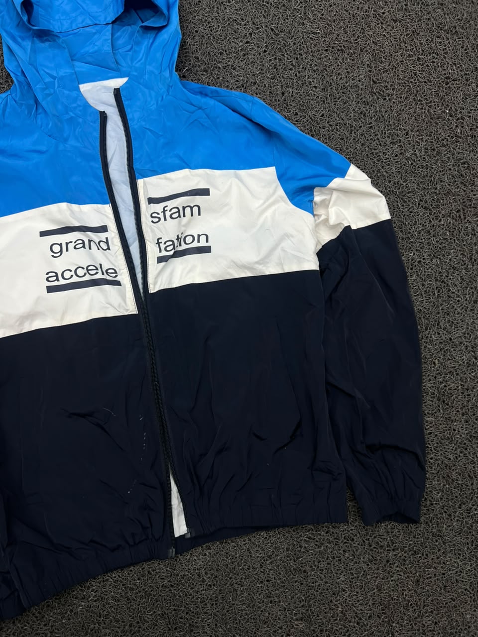 Colorblock Hooded Windbreaker Jacket ⚠️ No Zip