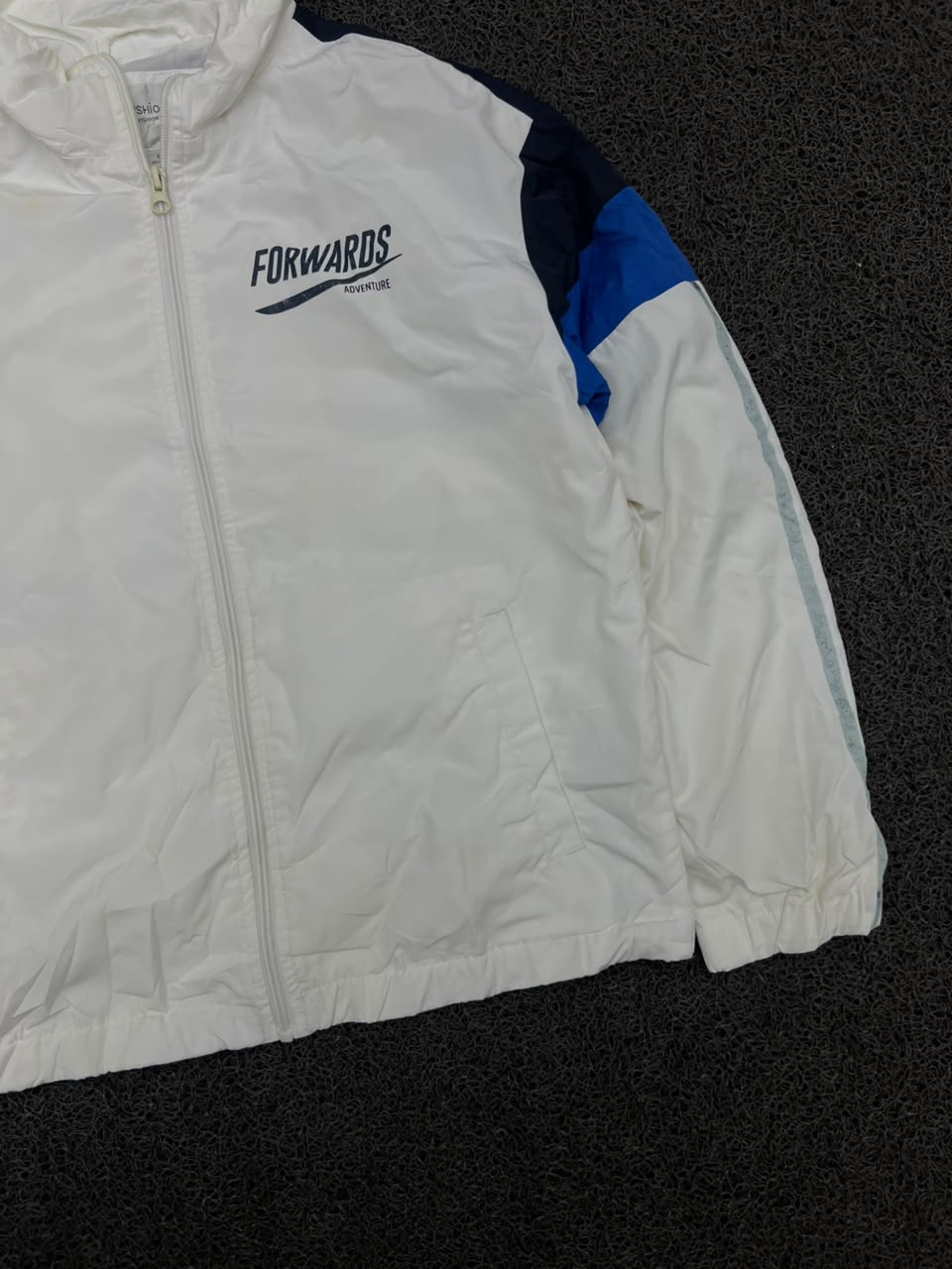 Forwards White & Blue Colorblock Windbreaker Jacket – Lightweight Full Zip Sports Jacket