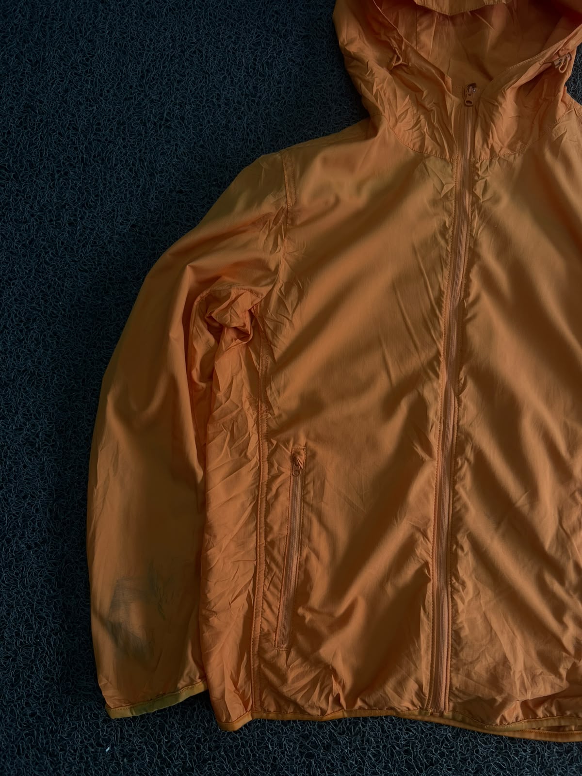 Vintage Hooded Full-Zip Windbreaker Jacket ⚠️ Small Stains