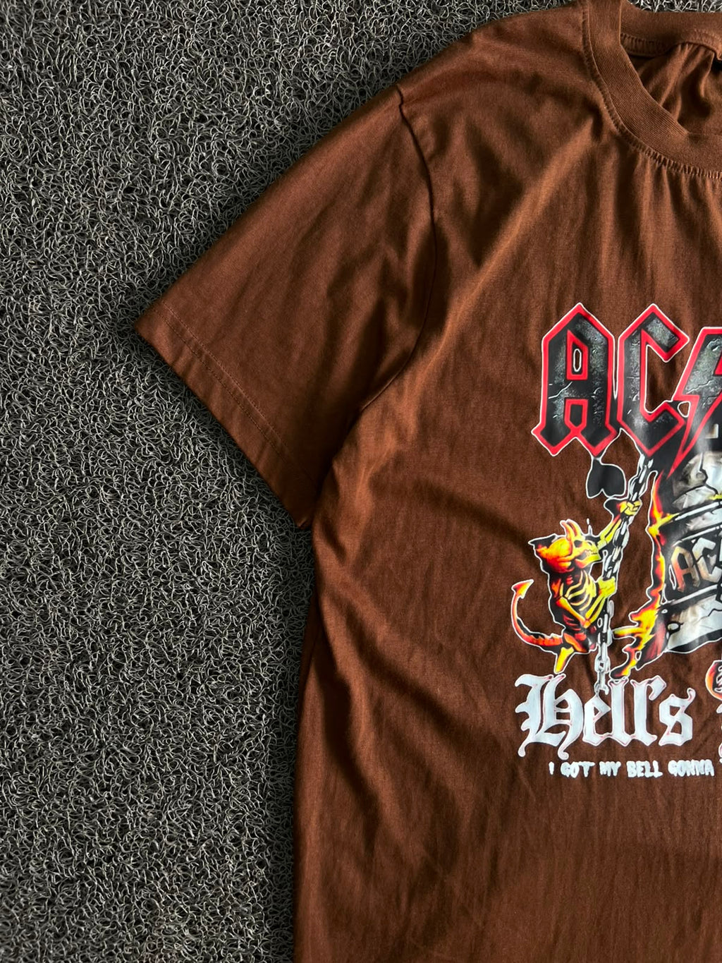 AC/DC Hells Bells Graphic Band T-Shirt – Rock Tee