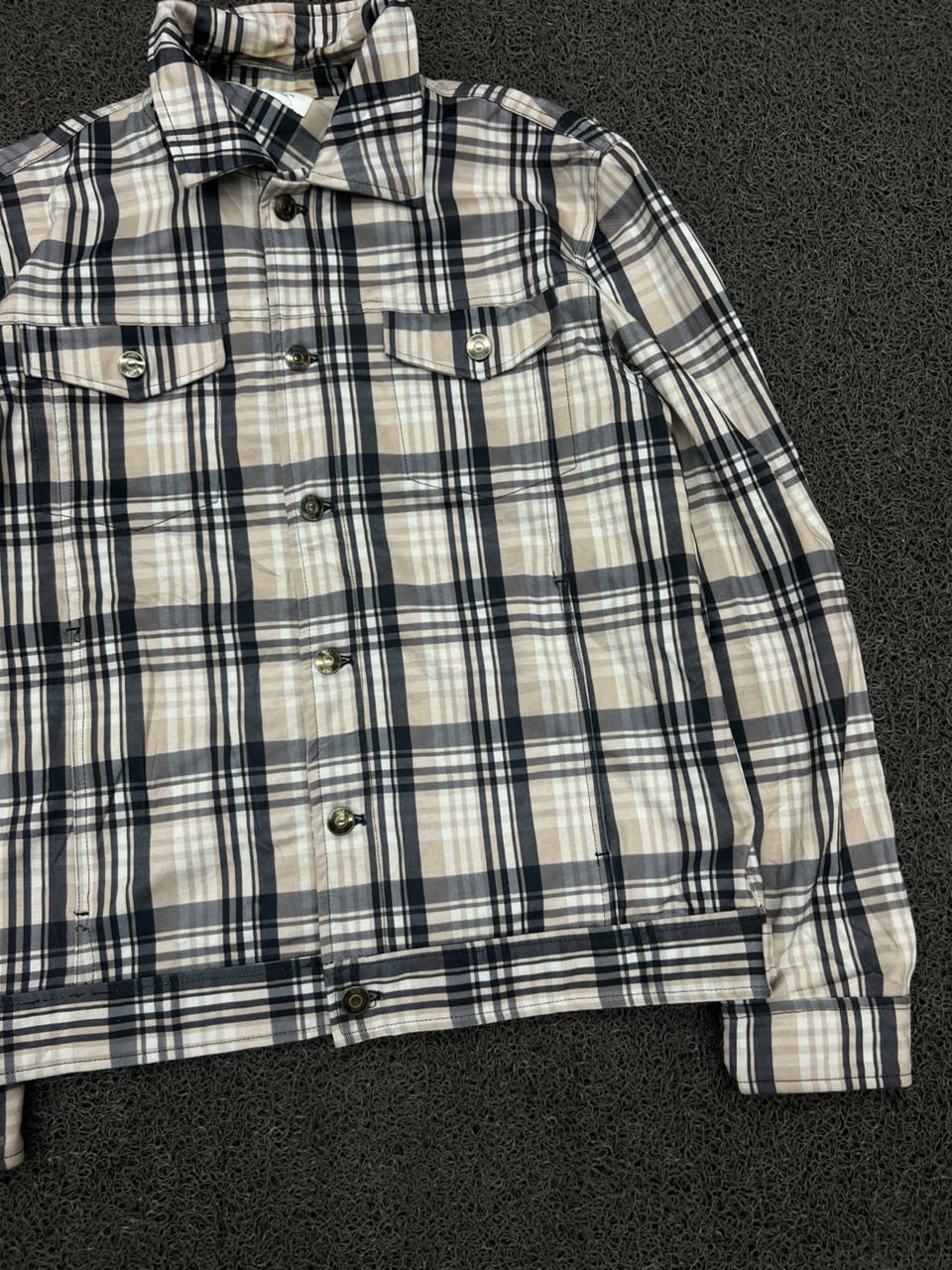 Premium Check Plaid Button-Up Trucker Jacket