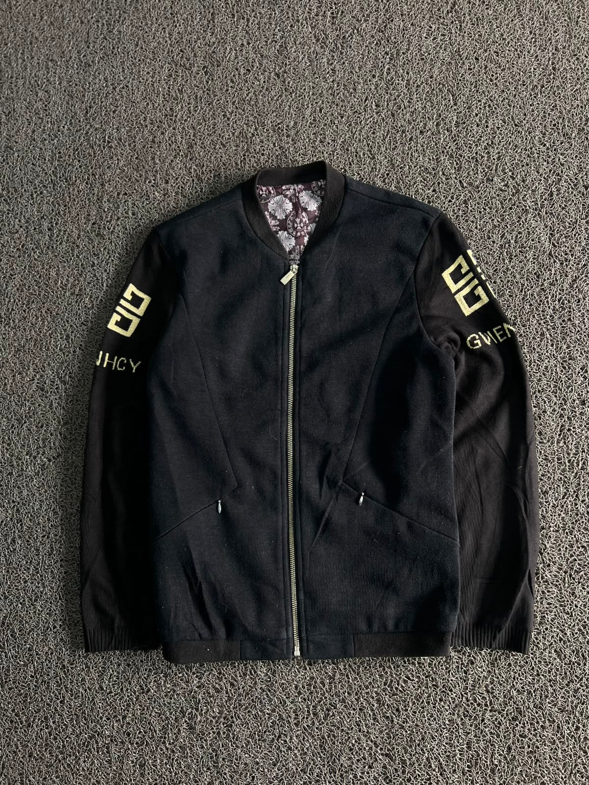 Vintage Black Zip-Up Knit Bomber Jacket