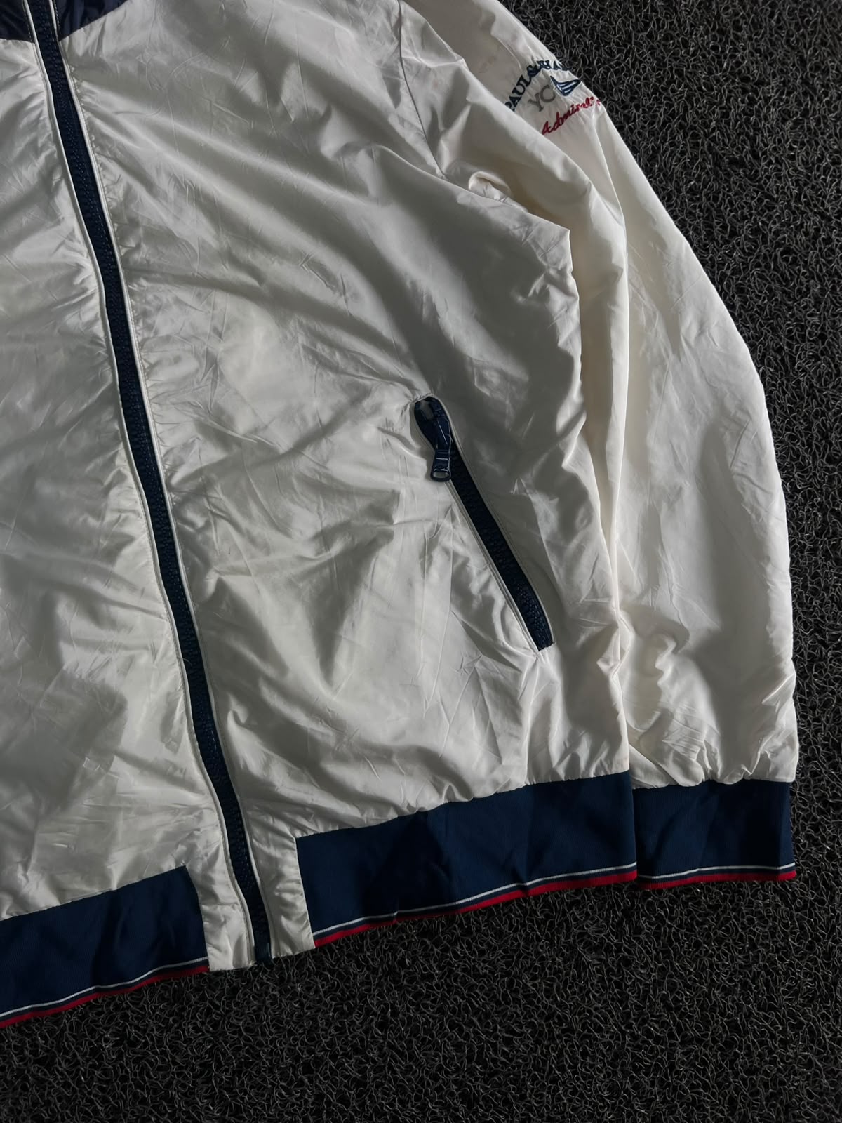 Vintage Hooded Windbreaker Jacket |  Lightweight Full-Zip Outdoor Jacket