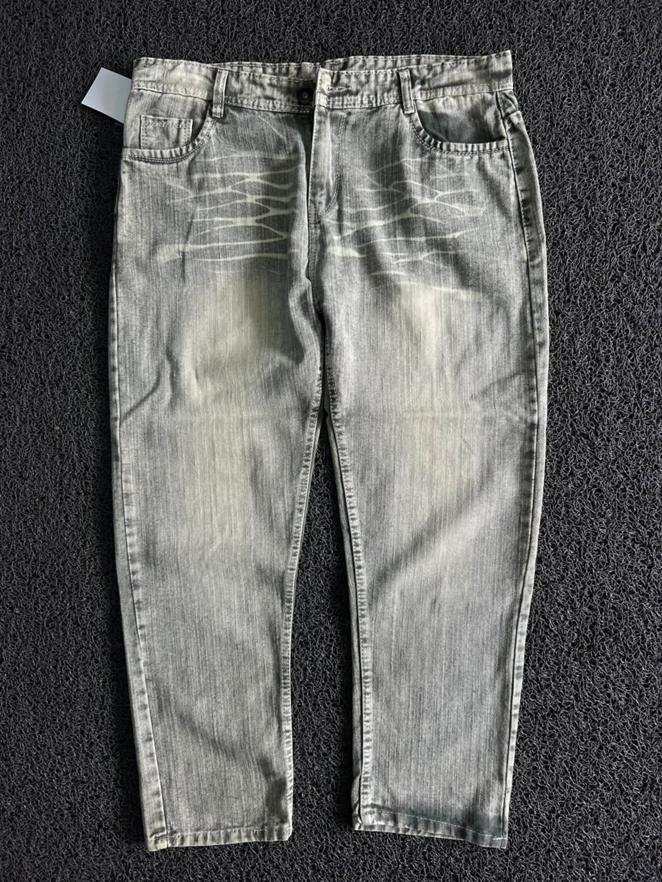 Men's Vintage Washed Grey Straight Fit Denim Jeans