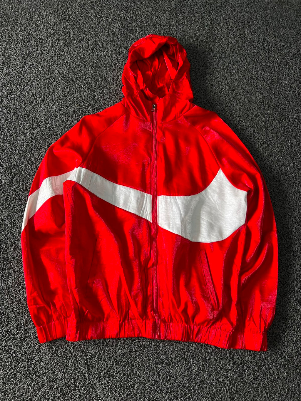 Vintage Red Hooded Windbreaker Jacket | Small Damage ⚠️