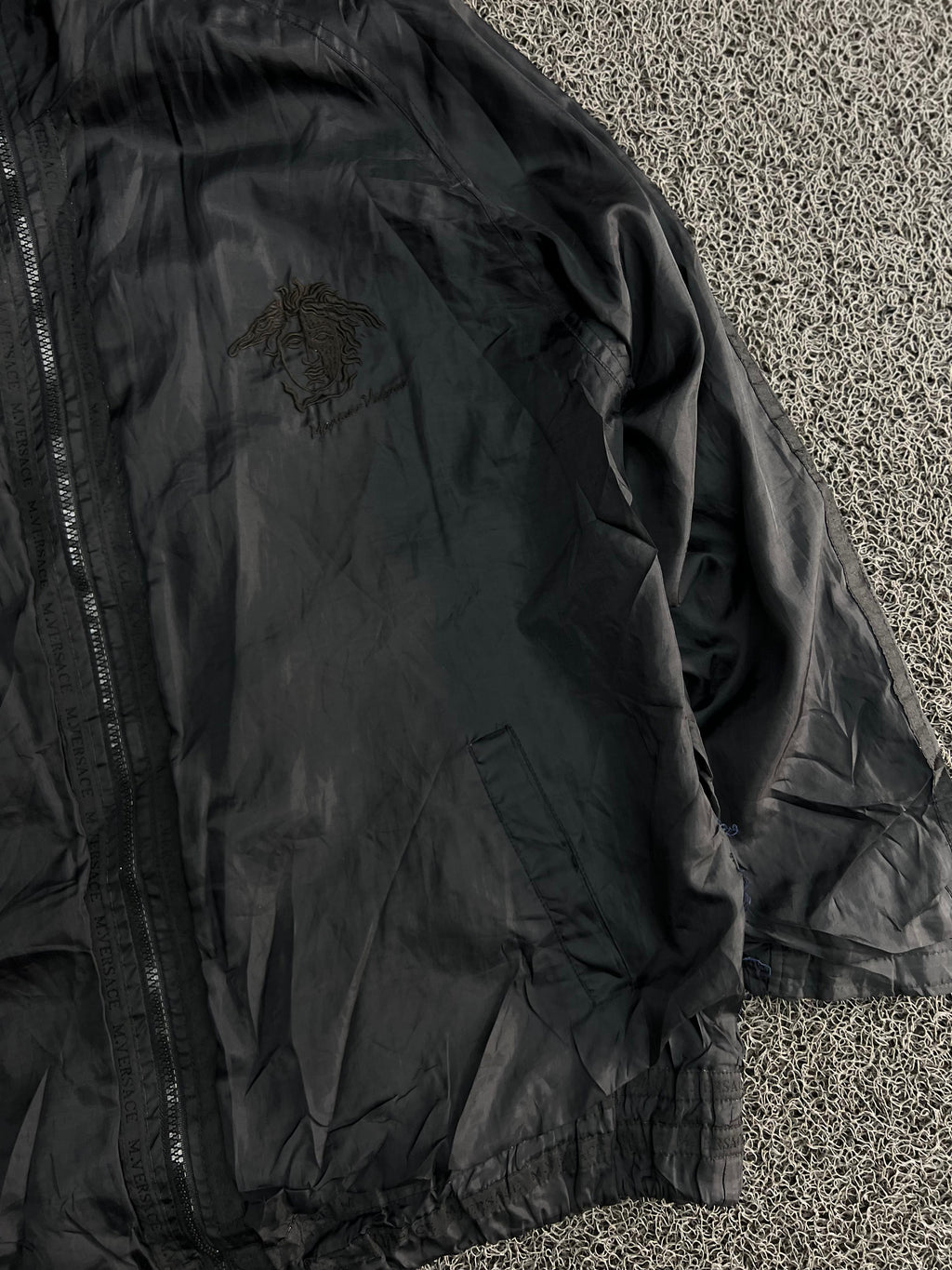 Black Lightweight Windbreaker Jacket – Full Zip Casual Outdoor Coat