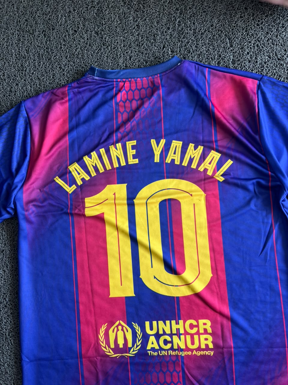 FC Barcelona 2024/25 Home Jersey – Lamine Yamal #10 | Blue & Red Football Five Sleeve Jersey