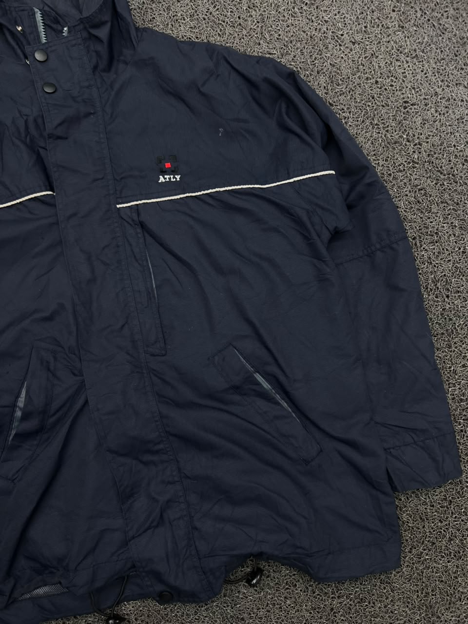 ATLY Outdoor Windbreaker Jacket – Classic Full-Zip Utility Jacket