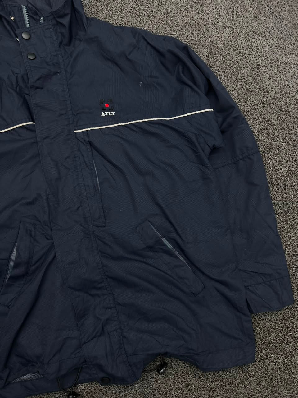 ATLY Outdoor Windbreaker Jacket – Classic Full-Zip Utility Jacket