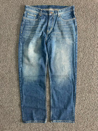 Vintage Blue Wash Straight Fit Denim Jeans – Classic Faded 5-Pocket Casual Pants