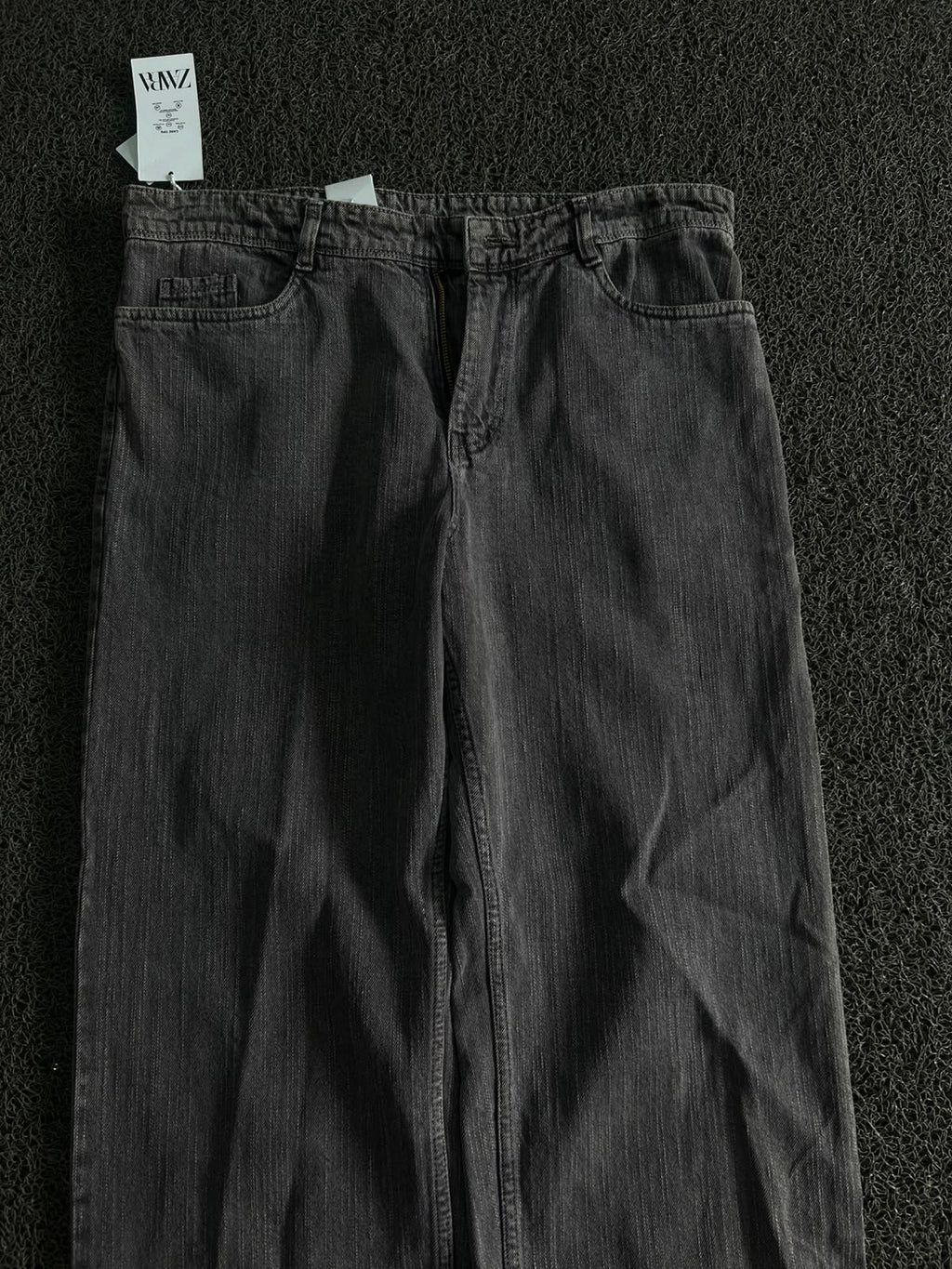 NWT Zara Men's Wide Leg Jeans in Faded Dark Gray ⚠️ No Button