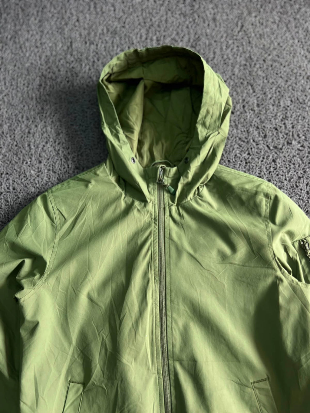Green Hooded Utility Jacket – ⚠️ Small Sleeve Damage