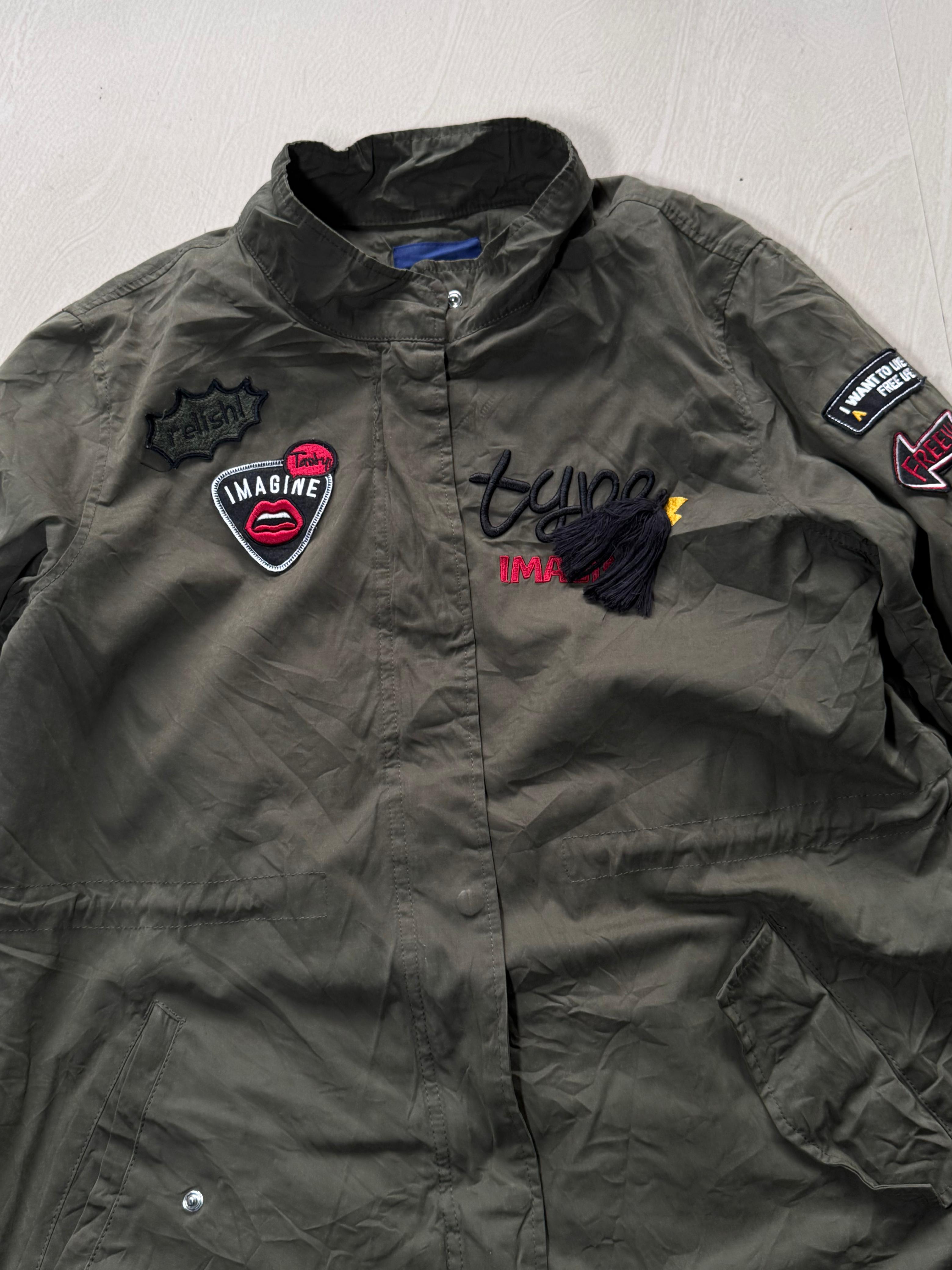 Longline Utility Jacket with Embroidered Patches – Full Sleeve, Stand Collar, Zip Front