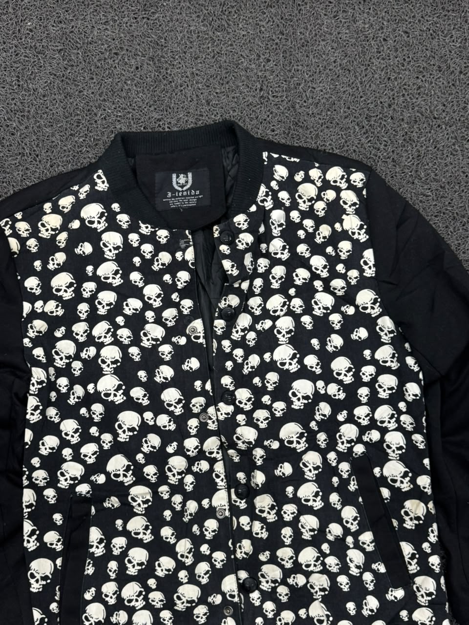 Black Skull Print Bomber Jacket | Gothic Streetwear Snap-Button Jacket ⚠️ No Zip