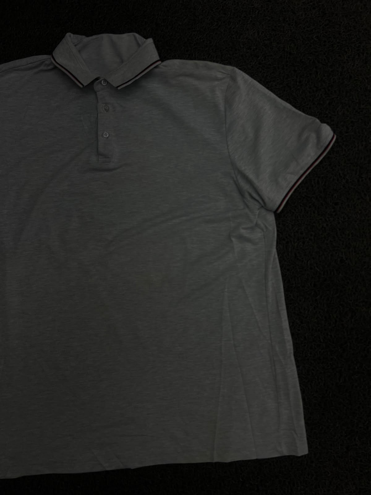 Plain Polo T-Shirt with Contrast Piping – Short Sleeve